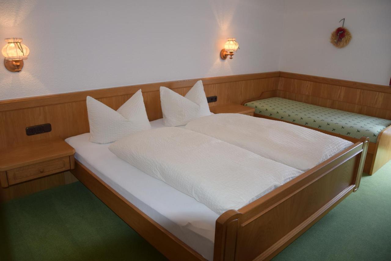 Bauernhof Kotz Bed & Breakfast Brunnen Exterior photo